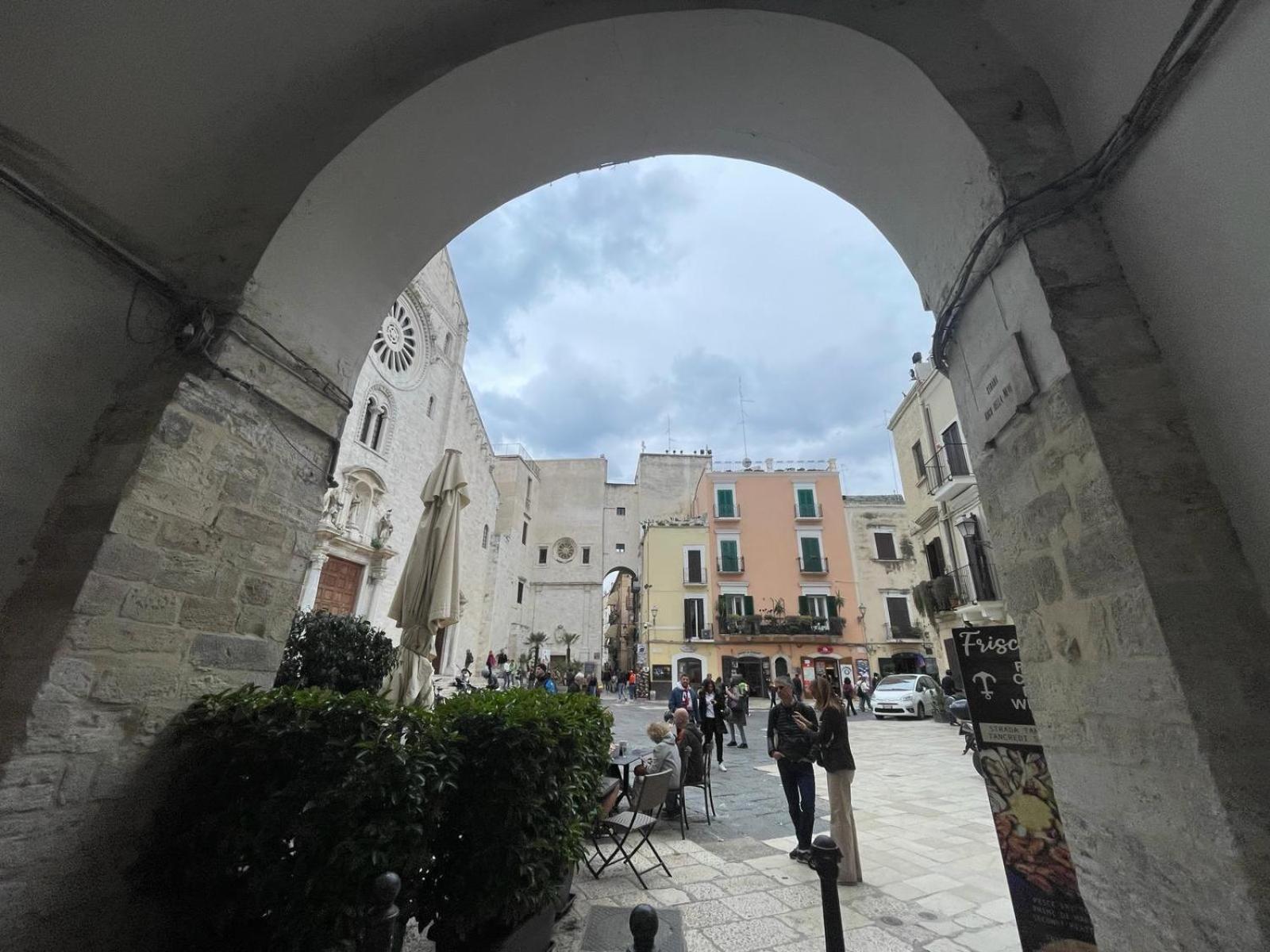 Corte Del Dattilo Nel Borgo Antico Барі Екстер'єр фото